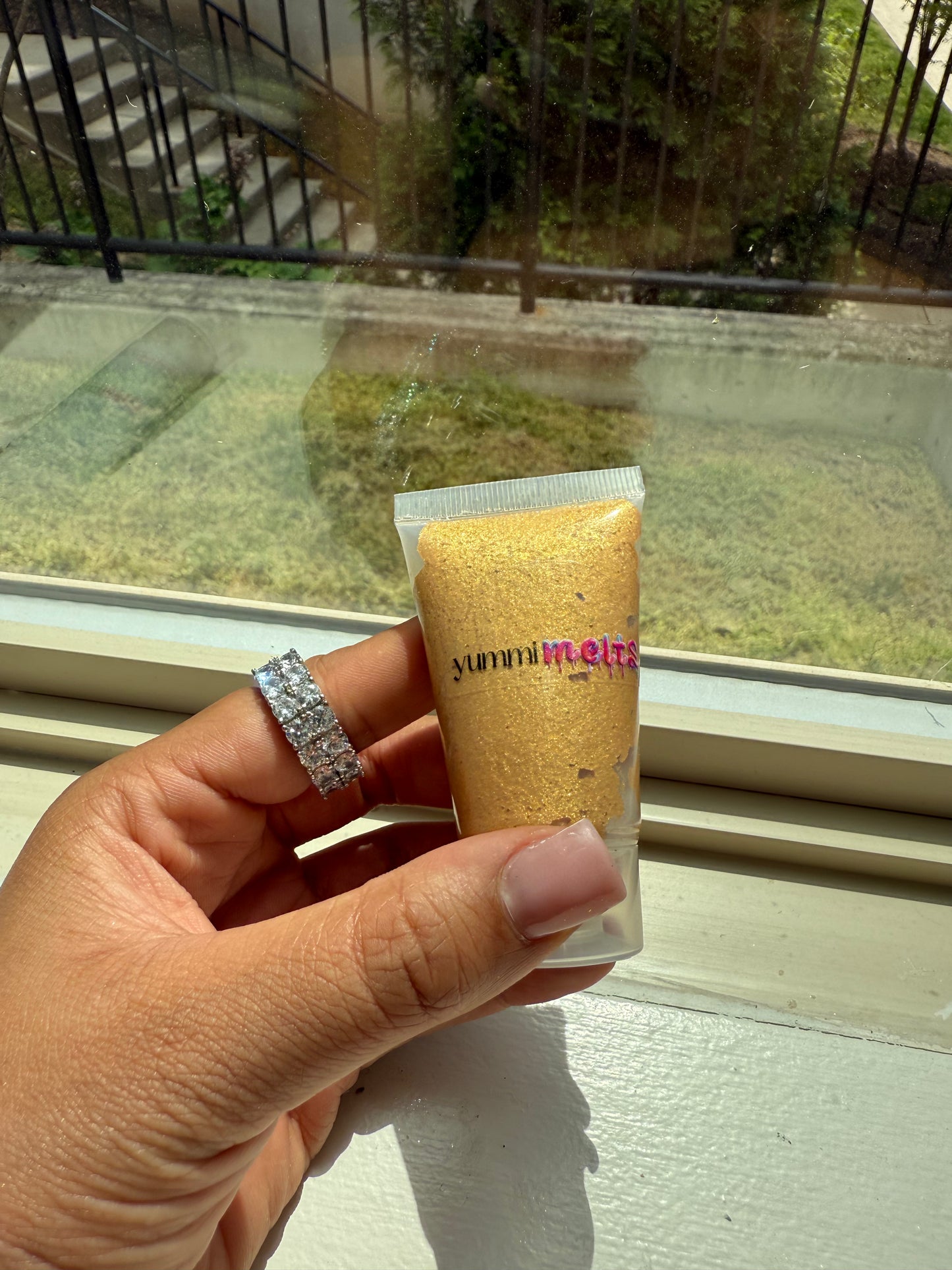 Shimmer Lotion Starship & Gold Drip